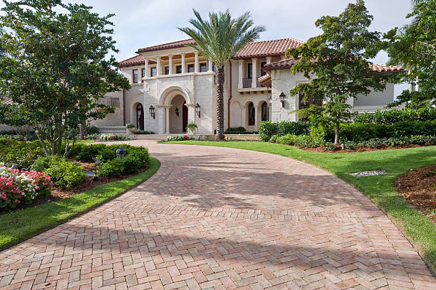 Best Interlocking Driveway Pavers  in Savoy, IL